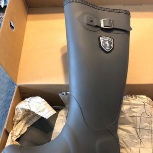 Kamik waterproof boots